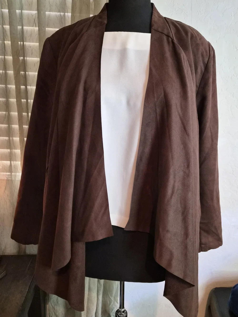Vintage Fashion Bug Chocolate Brown Faux Suede
Drape Front Jacket EUC #0405 - Picture 2 of 9